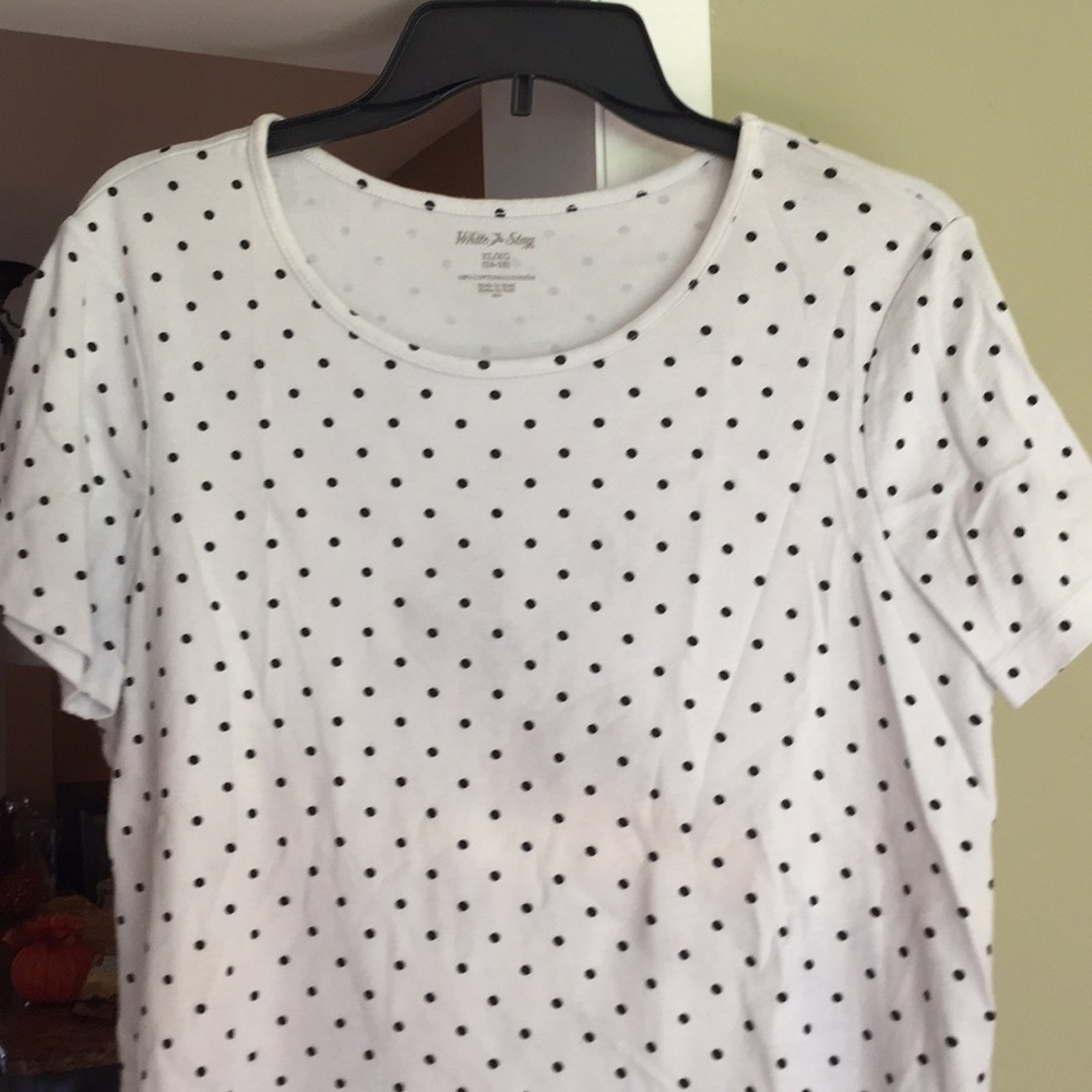 White /Black polka dot blouse size XL